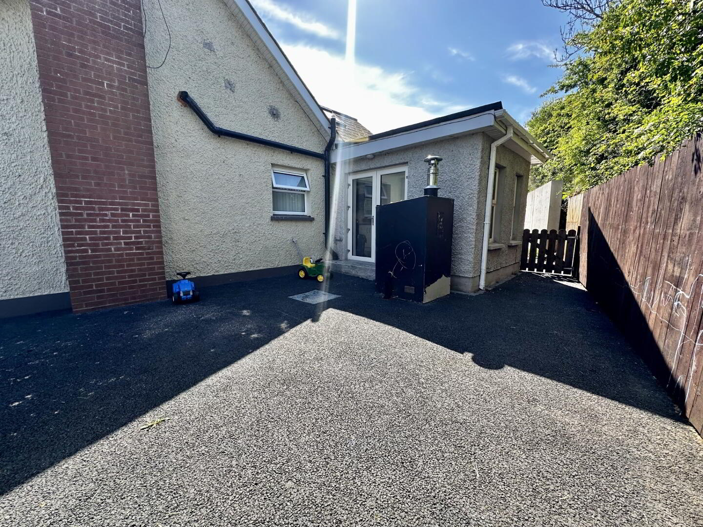 76 Dyan Road 17 of 20