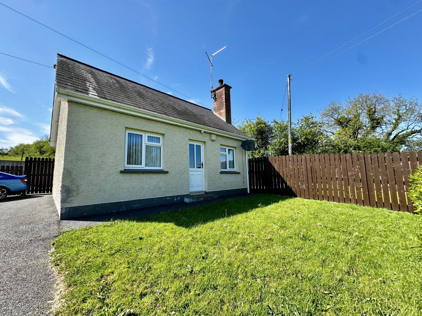 76 Dyan Road 1 of 20
