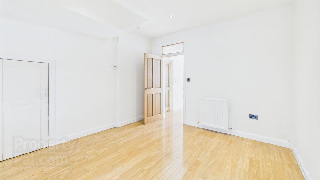 44 Holborn Avenue 6 of 18