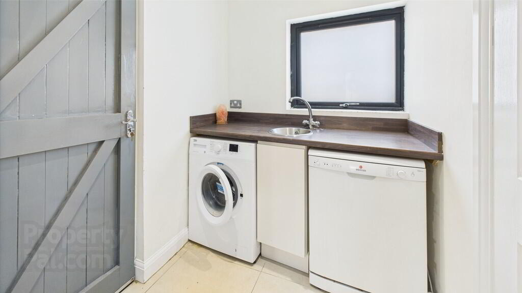 44 Holborn Avenue 10 of 18