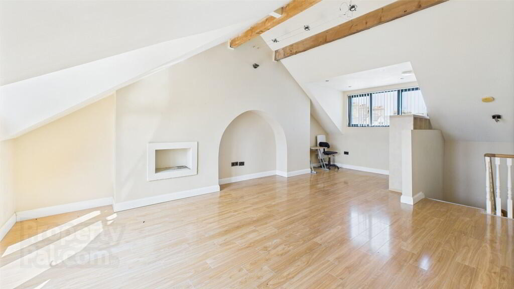 44 Holborn Avenue 15 of 18