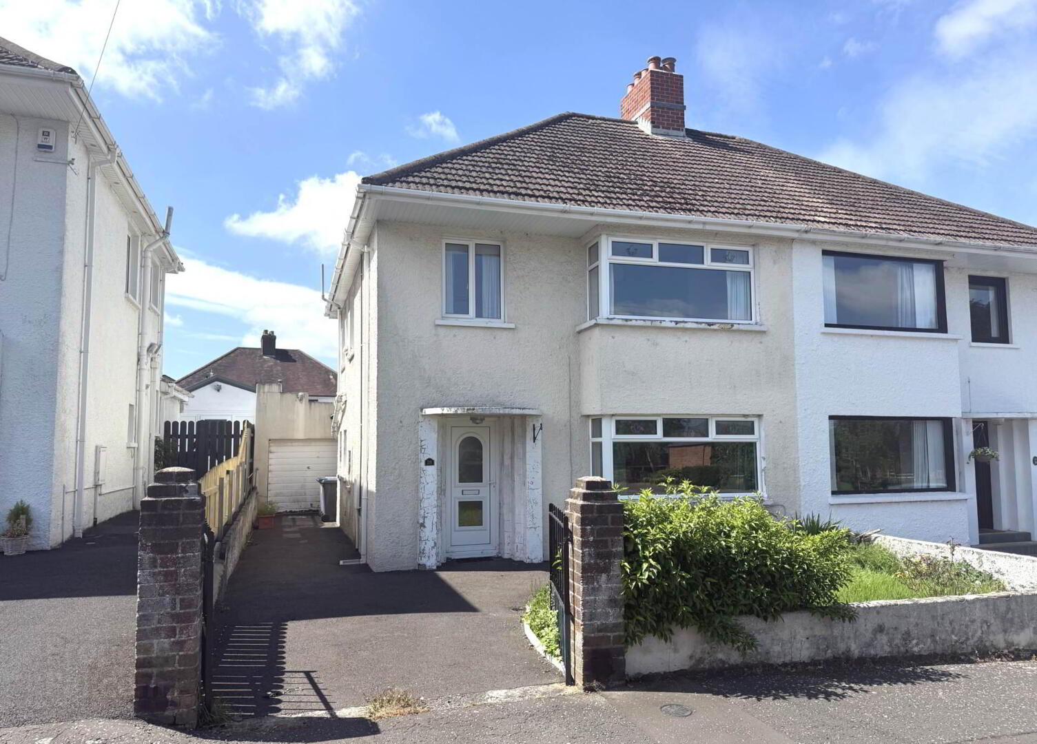 28 Stirling Avenue 1 of 11