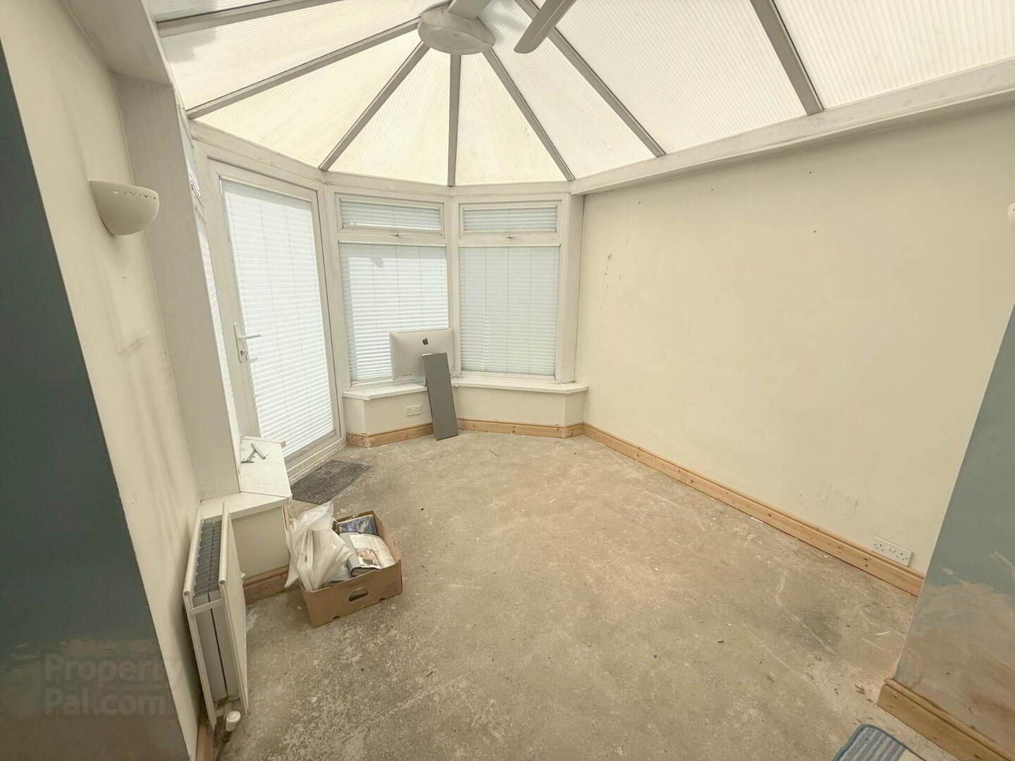 28 Stirling Avenue 5 of 11