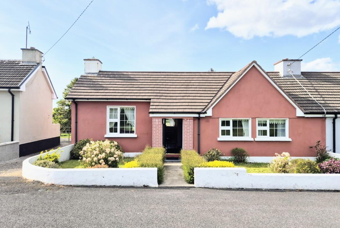 5 Marian Crescent 1 of 19