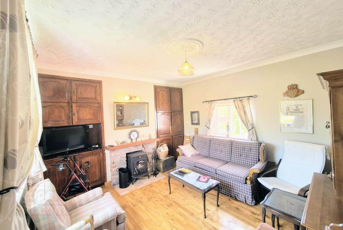 5 Marian Crescent 6 of 19
