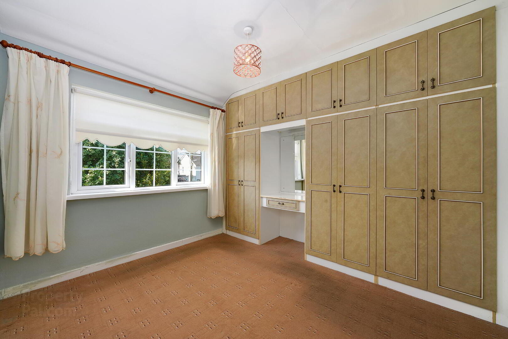 23 Grove Park Drive 19 of 32