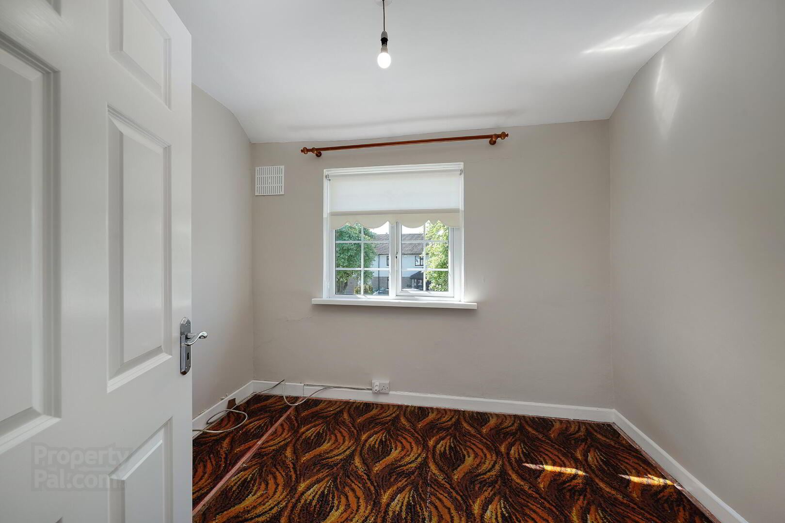23 Grove Park Drive 22 of 32
