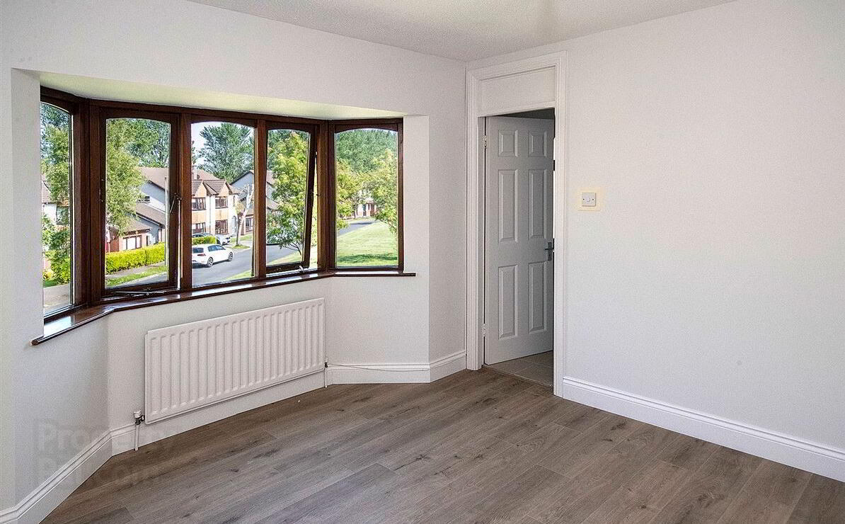 21 Lisfennel Close 19 of 25