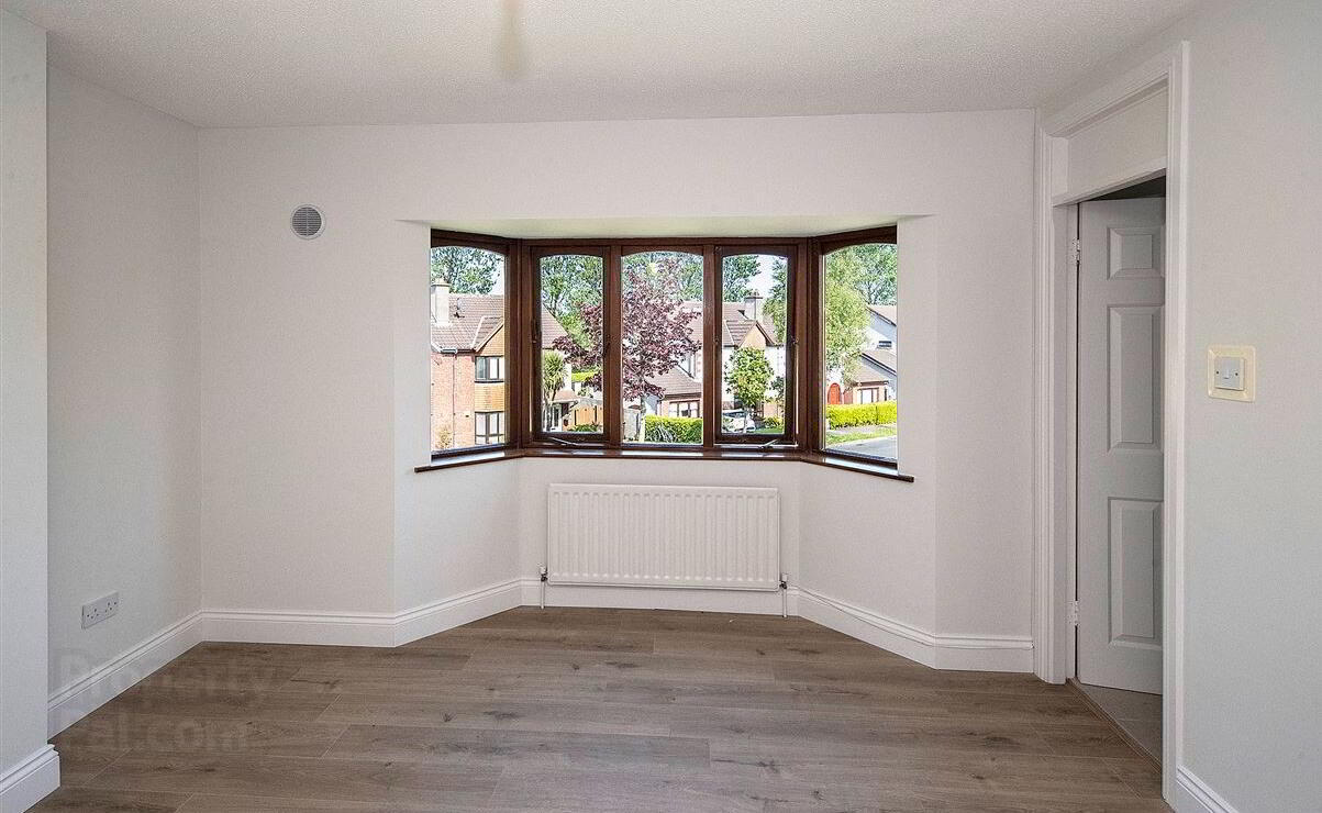 21 Lisfennel Close 17 of 25