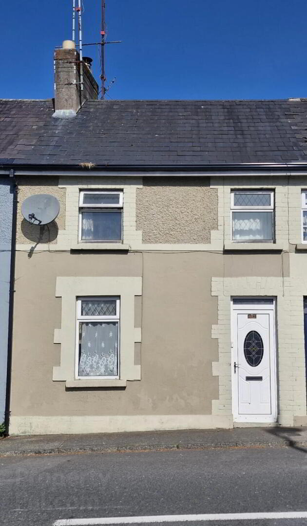 42 Cara Street 1 of 5