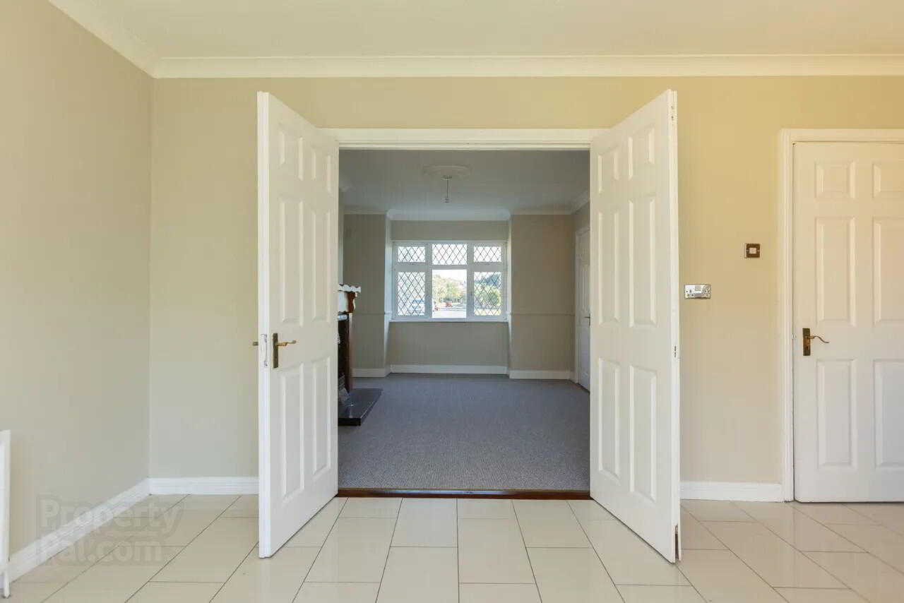 111 Abbeylands 6 of 35