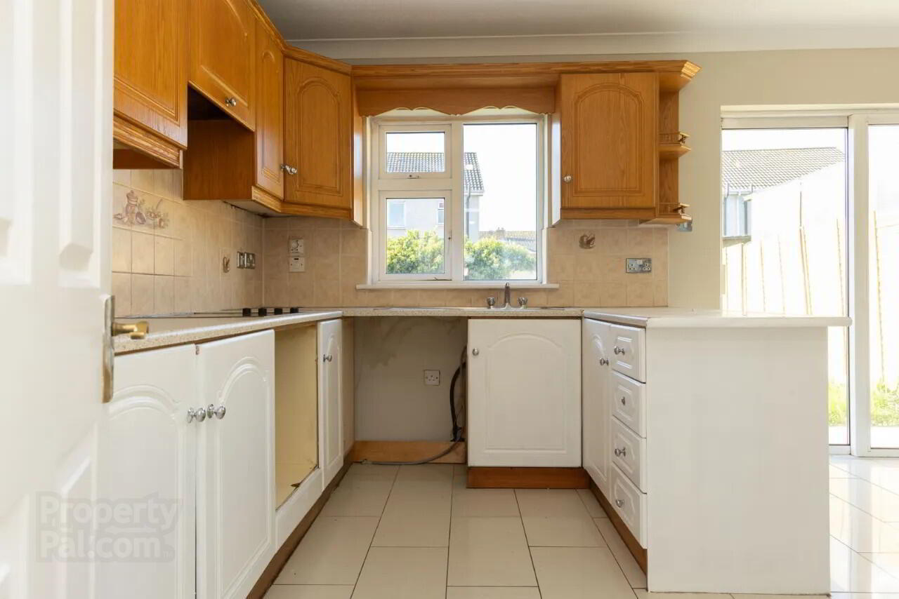 111 Abbeylands 8 of 35