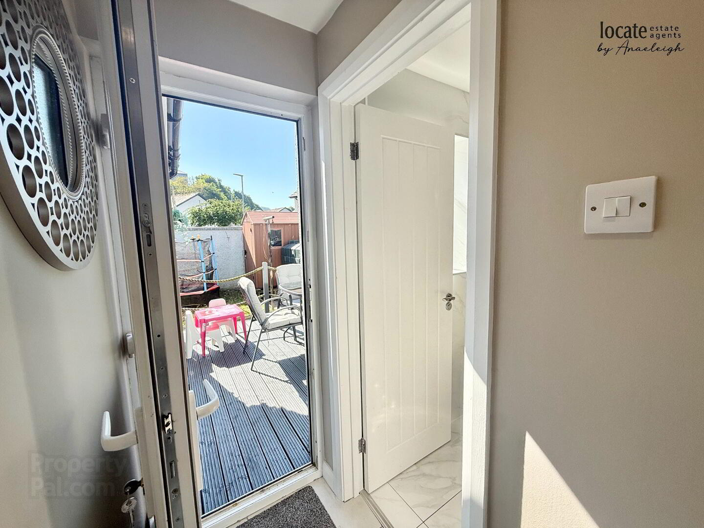 10 Bluebell Hill Gardens 11 of 25