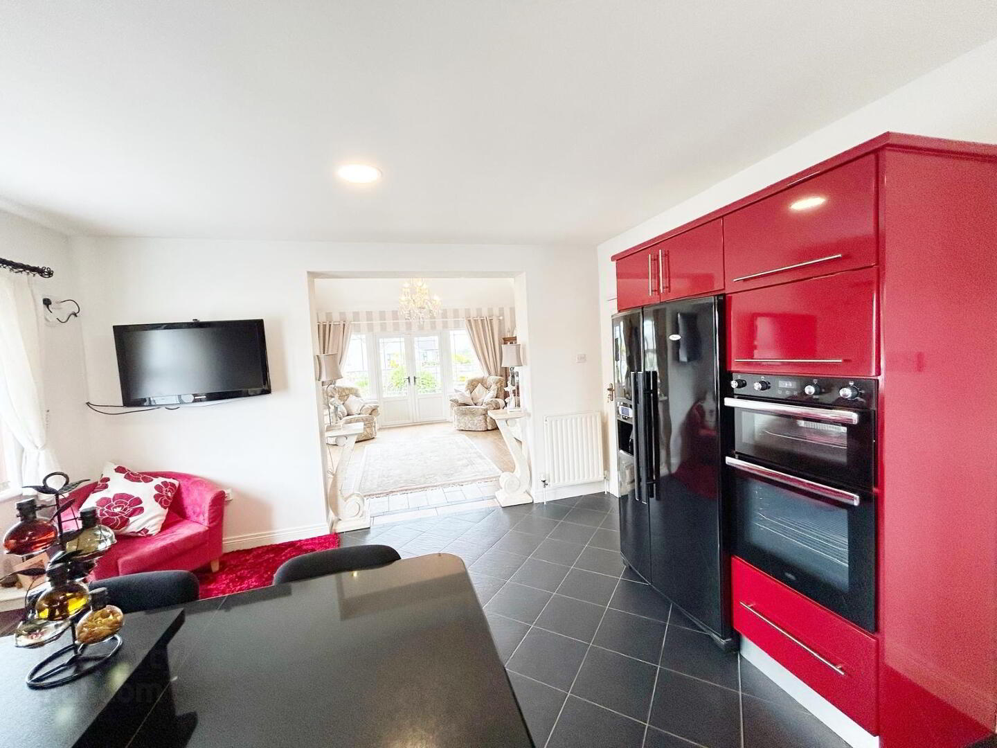 25 Cooley Road 10 of 39