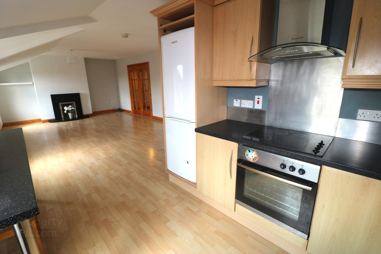 7 Andena Grange 6 of 17