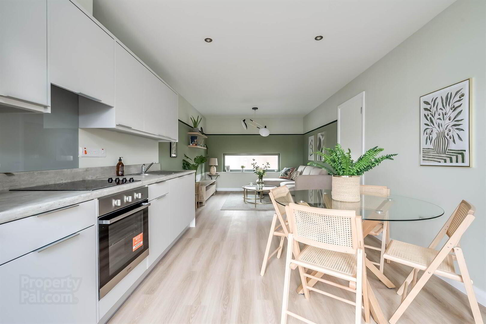 Apt 16 Porters Annex, 31 Apsley Street 3 of 11