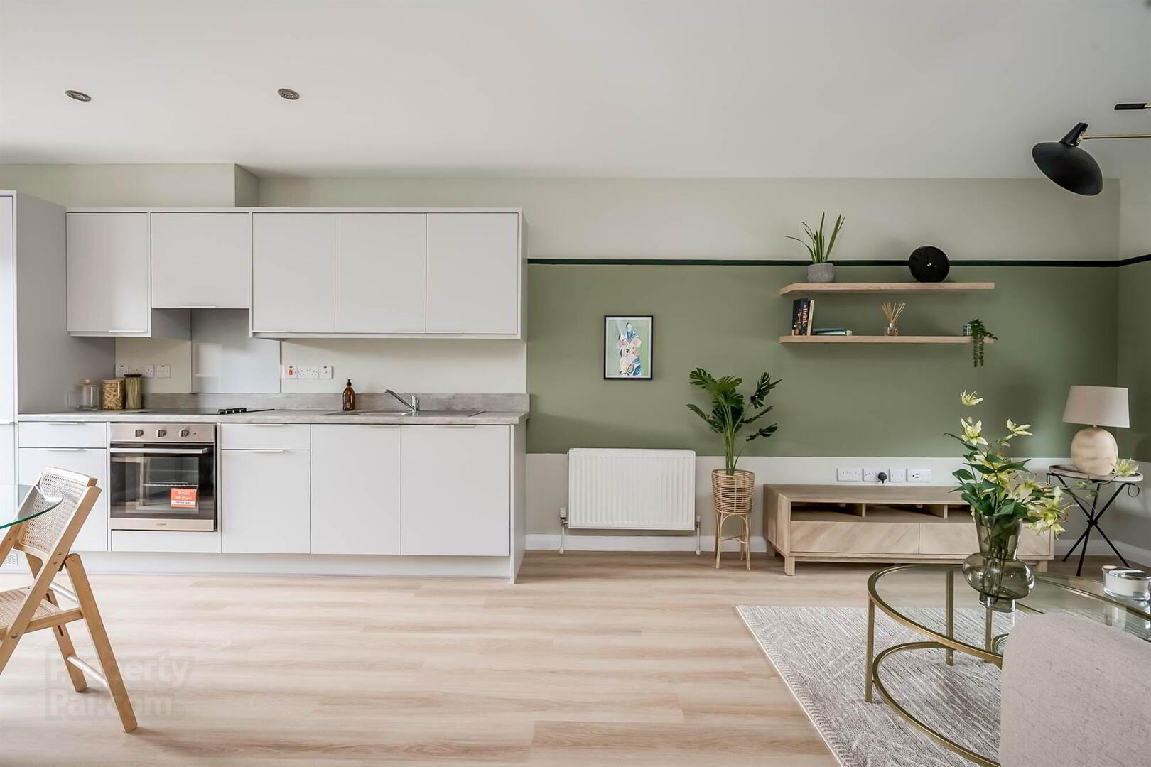 Apt 16 Porters Annex, 31 Apsley Street 6 of 11
