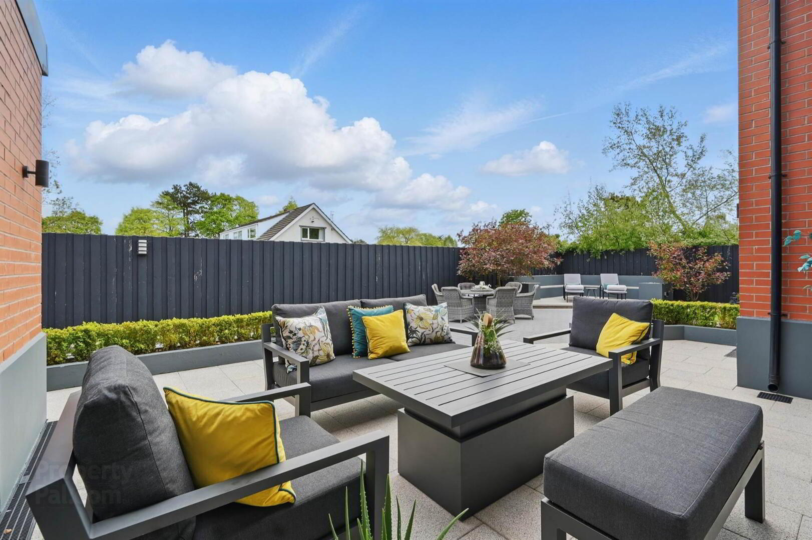 18a Lenamore Drive 44 of 61