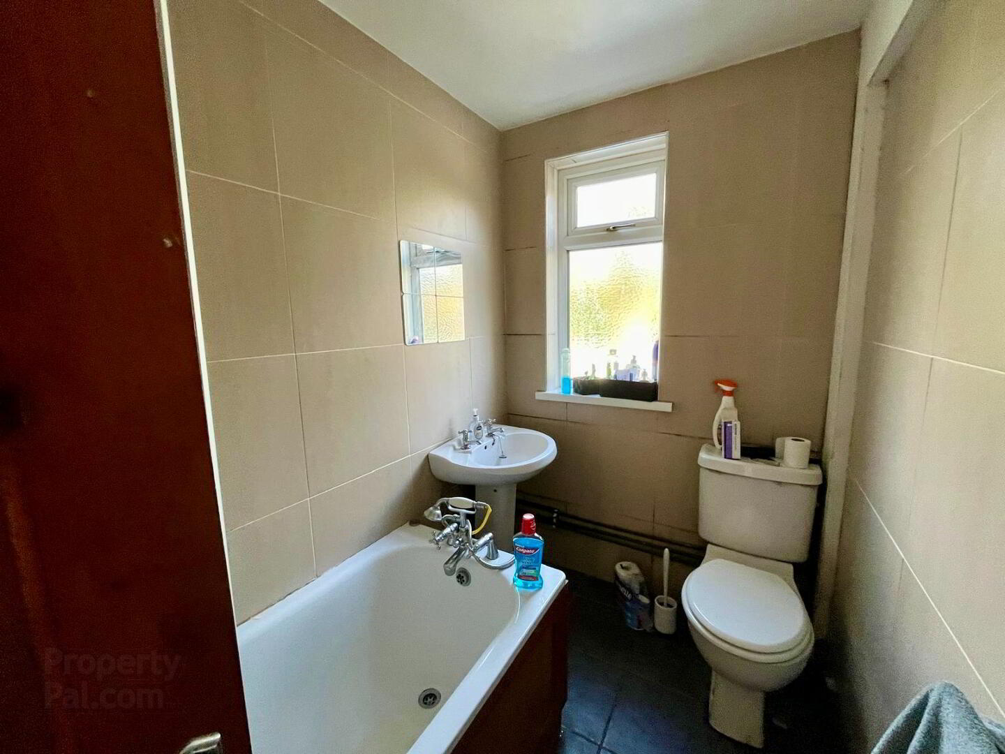 Apt 58 Rosebrook Grove 7 of 9