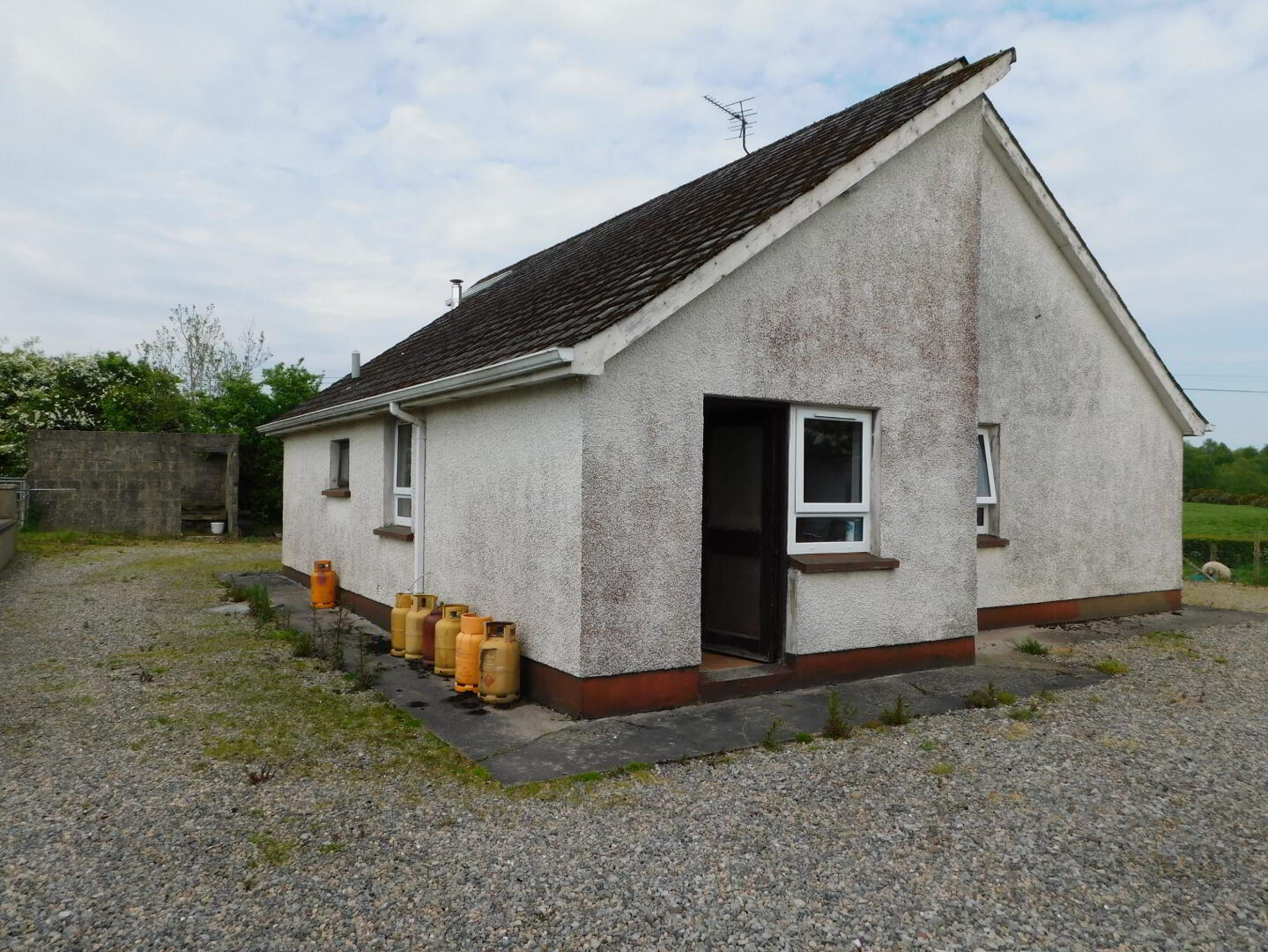 33 Legacurry Road 3 of 10
