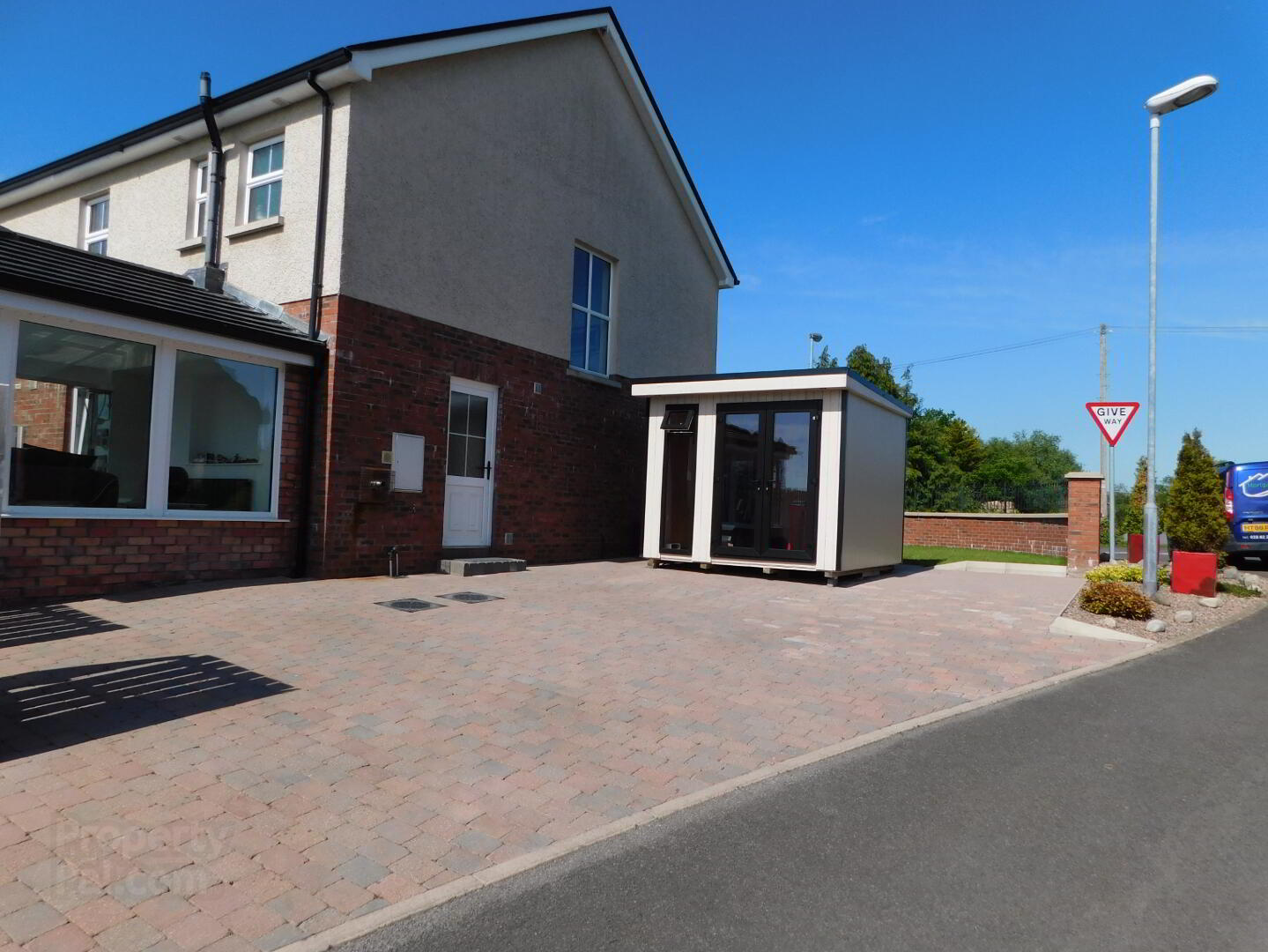 2 Loughview Close 28 of 31