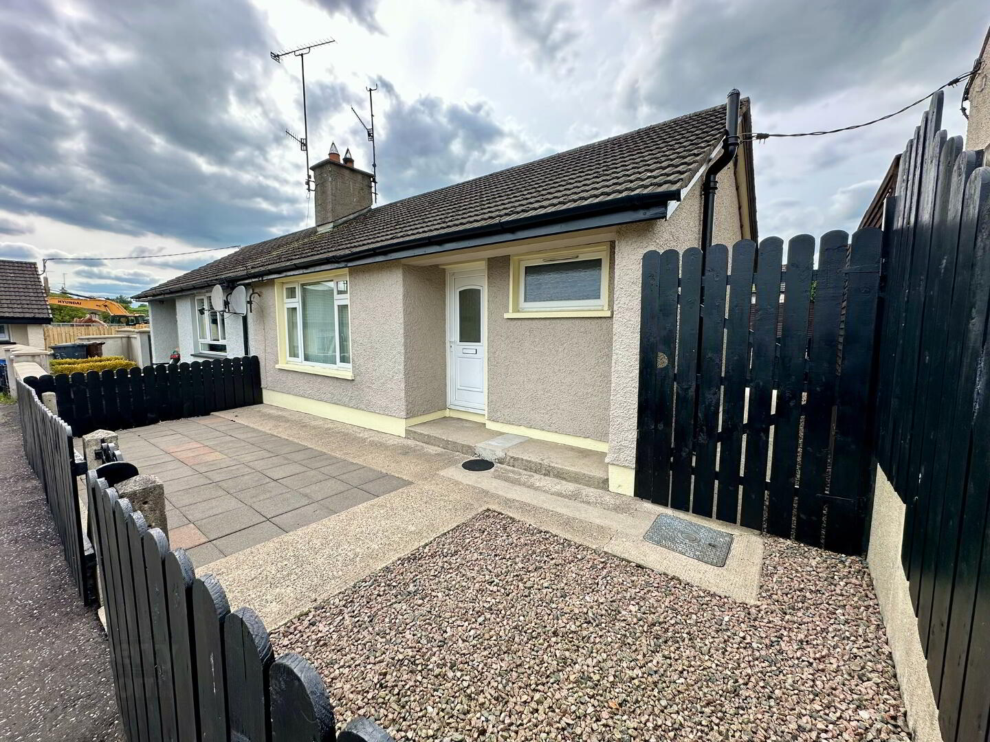 property description image