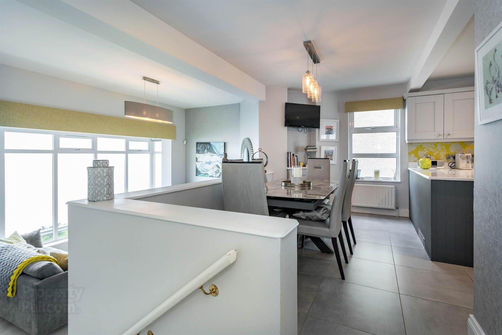 Ard Na Mara, 8 Seacliff Close 11 of 44