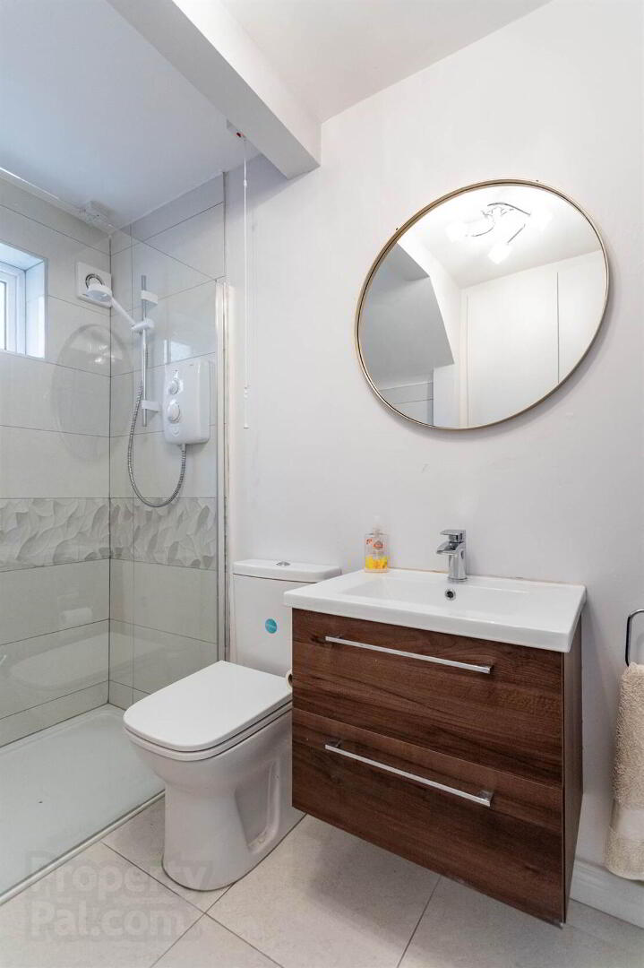 Ard Na Mara, 8 Seacliff Close 38 of 44