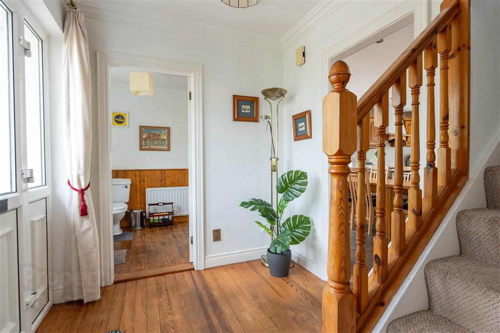 8 Woodcroft Rise 4 of 47