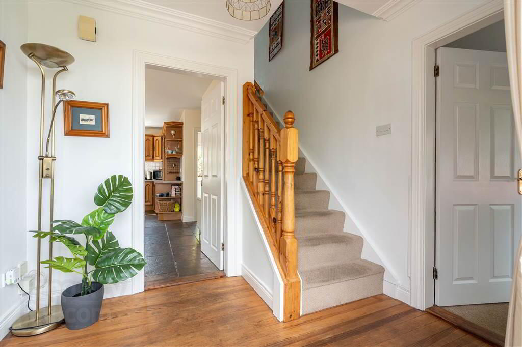 8 Woodcroft Rise 3 of 47