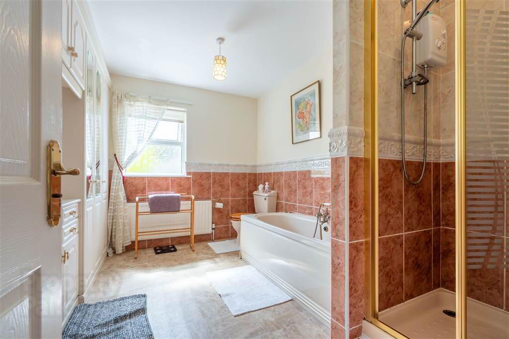 8 Woodcroft Rise 35 of 47