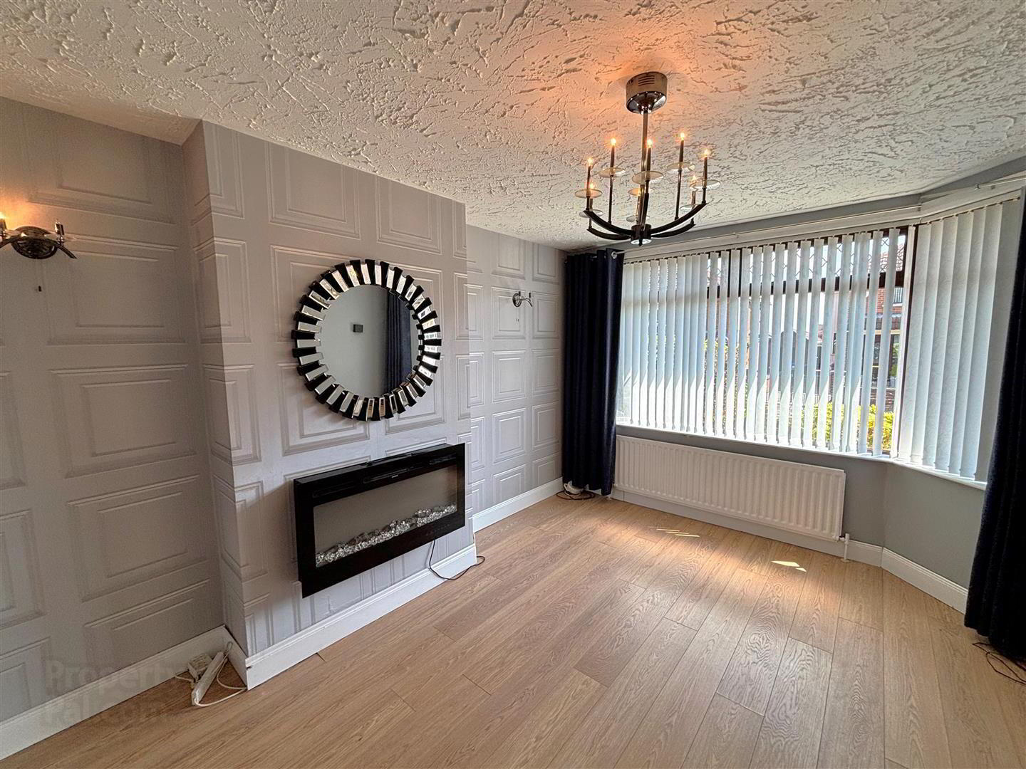 10 Westway Parade 6 of 21
