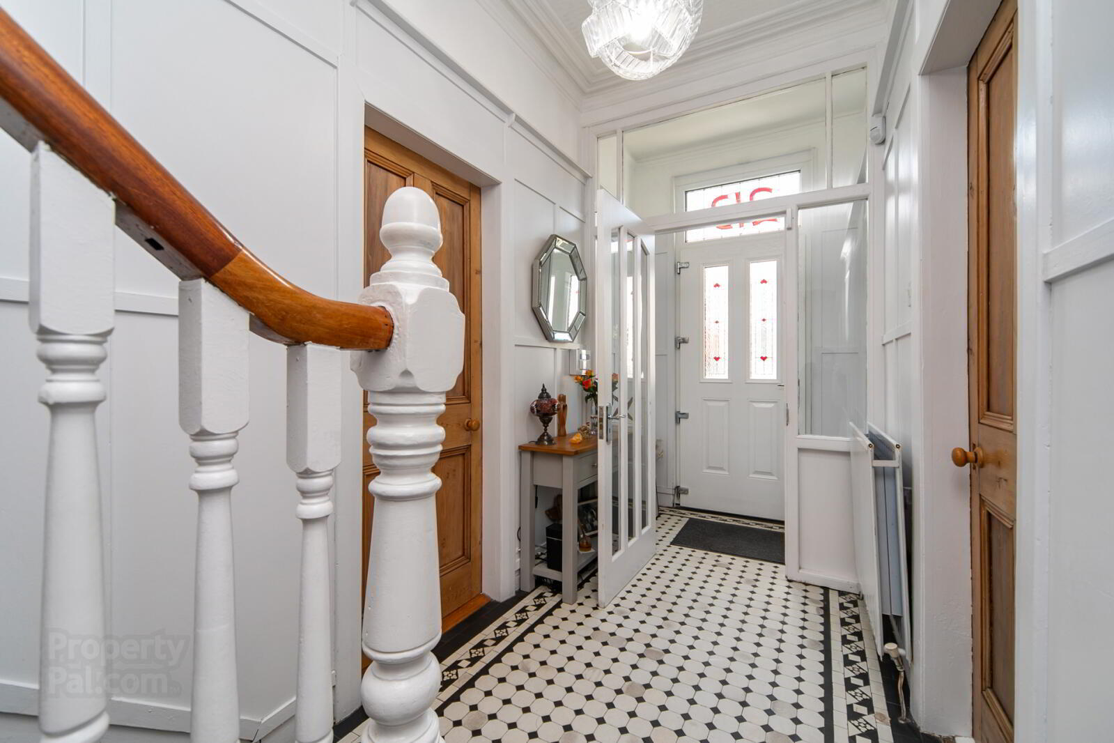 213 Cliftonville Road 4 of 34