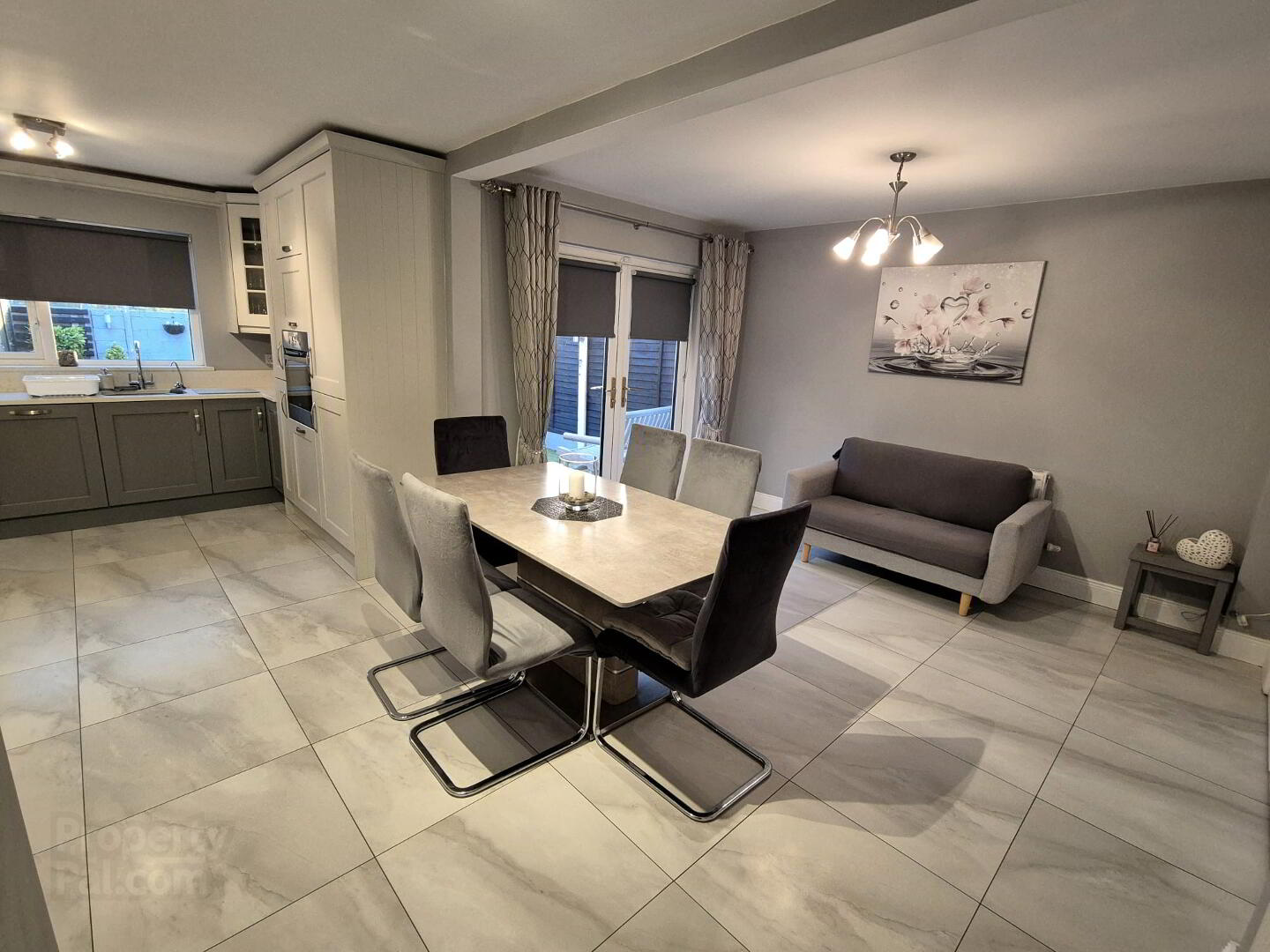 39 Mornington Court 18 of 27