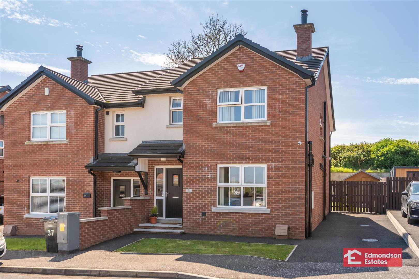 39 Carnwood 1 of 35