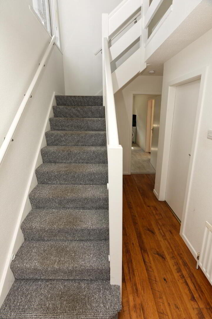 9 Aston Gardens 8 of 12