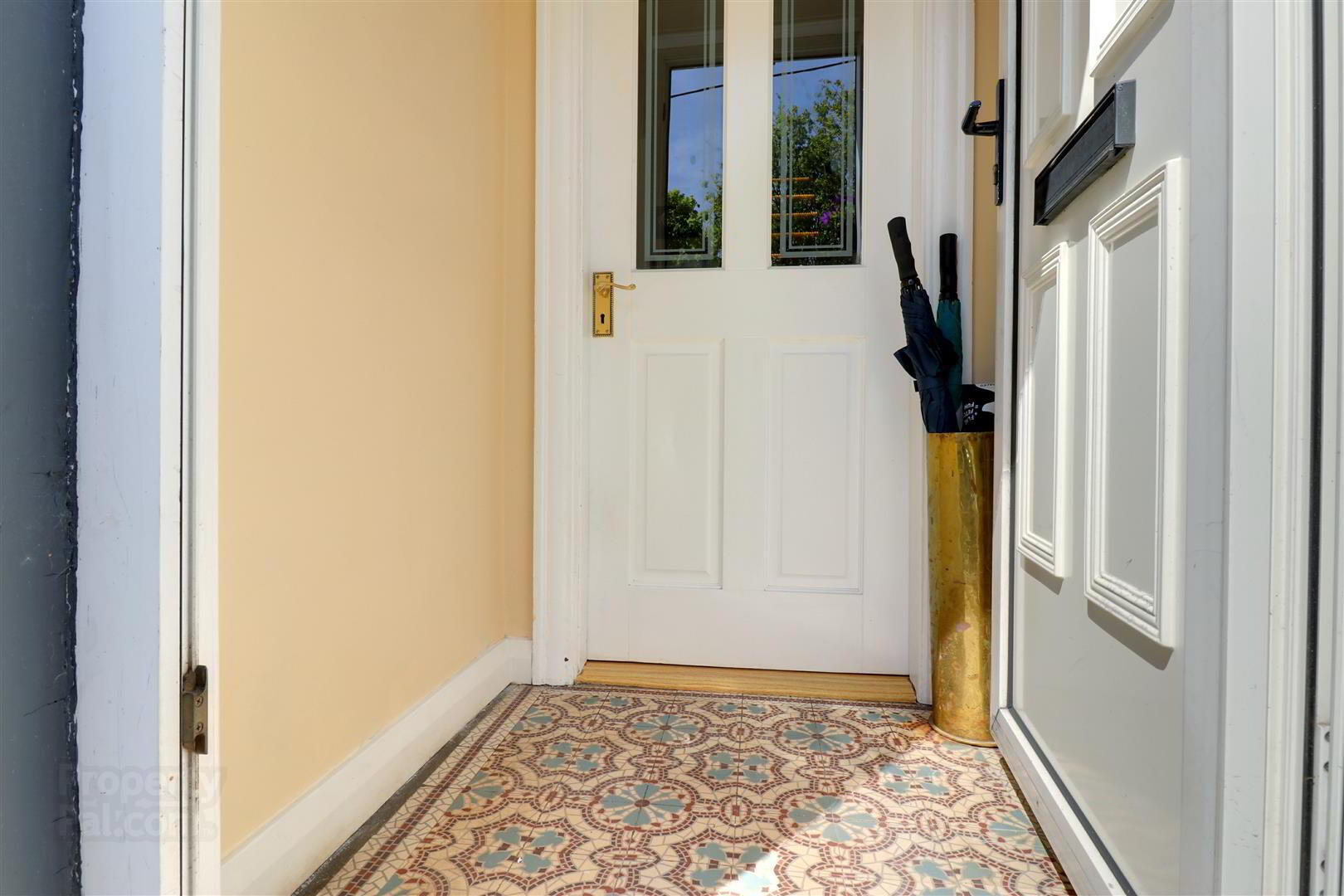 98 Donaghadee Road 2 of 23