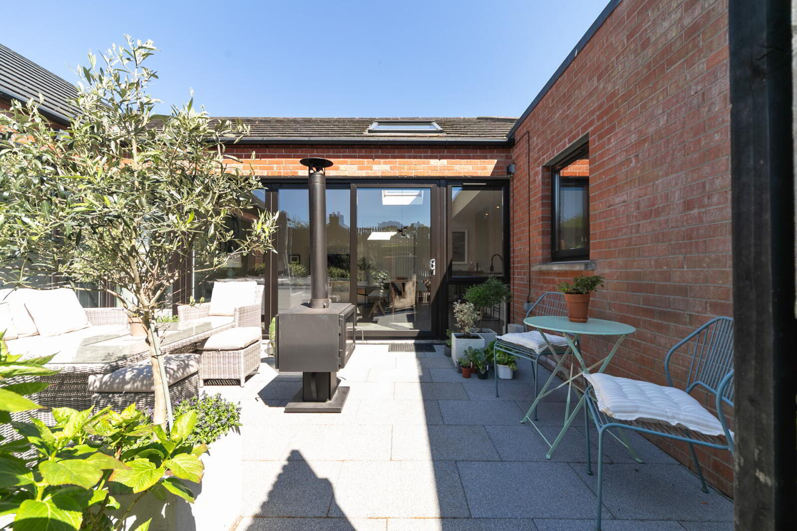 2a Glenview Avenue 31 of 35