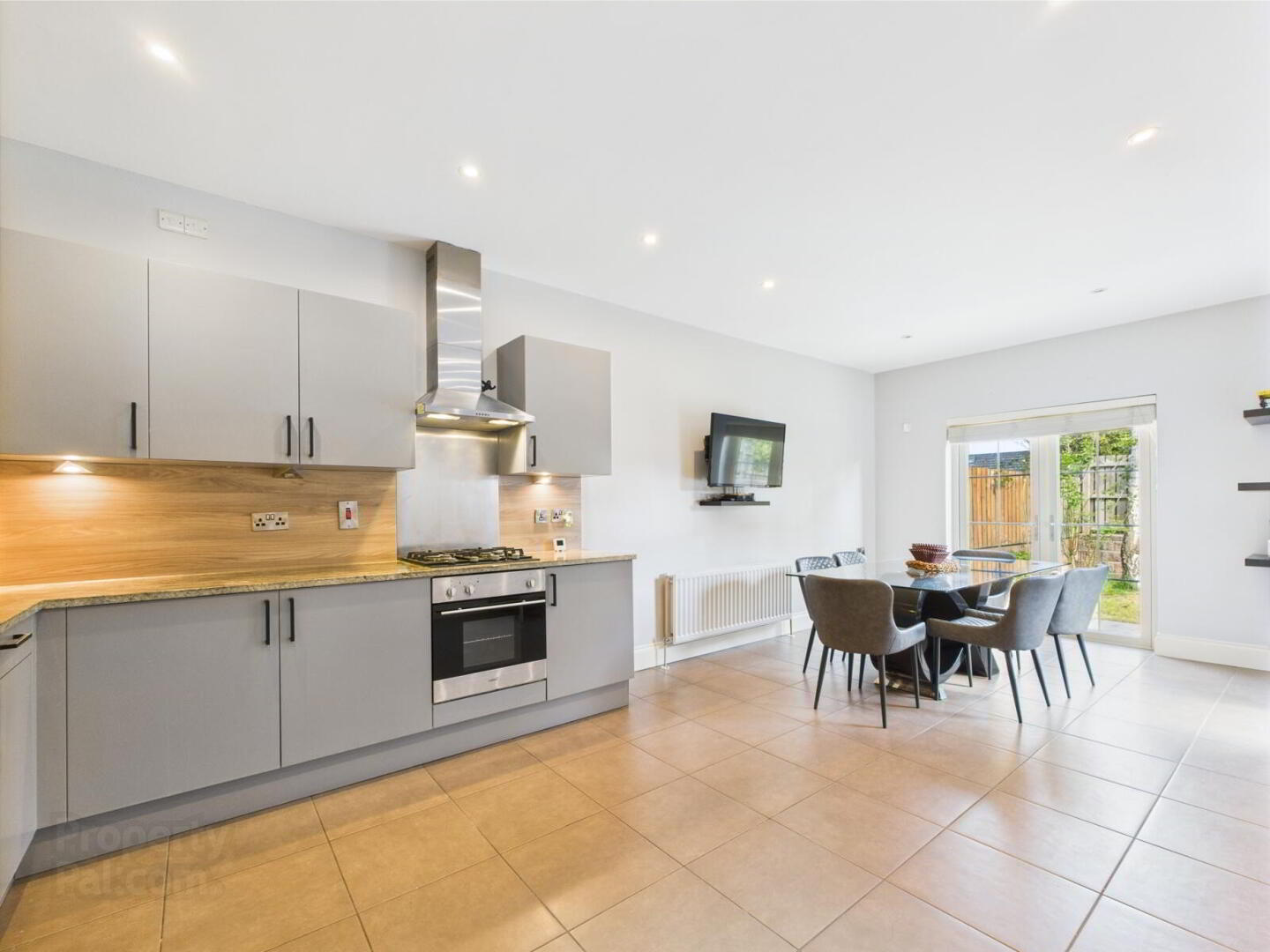 6 Bracken Hill Terrace 8 of 25