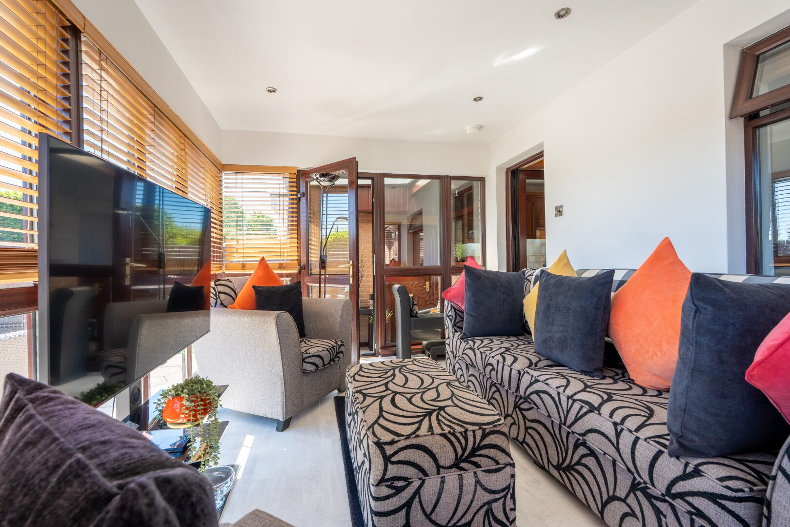 9 Leydene Court 17 of 33