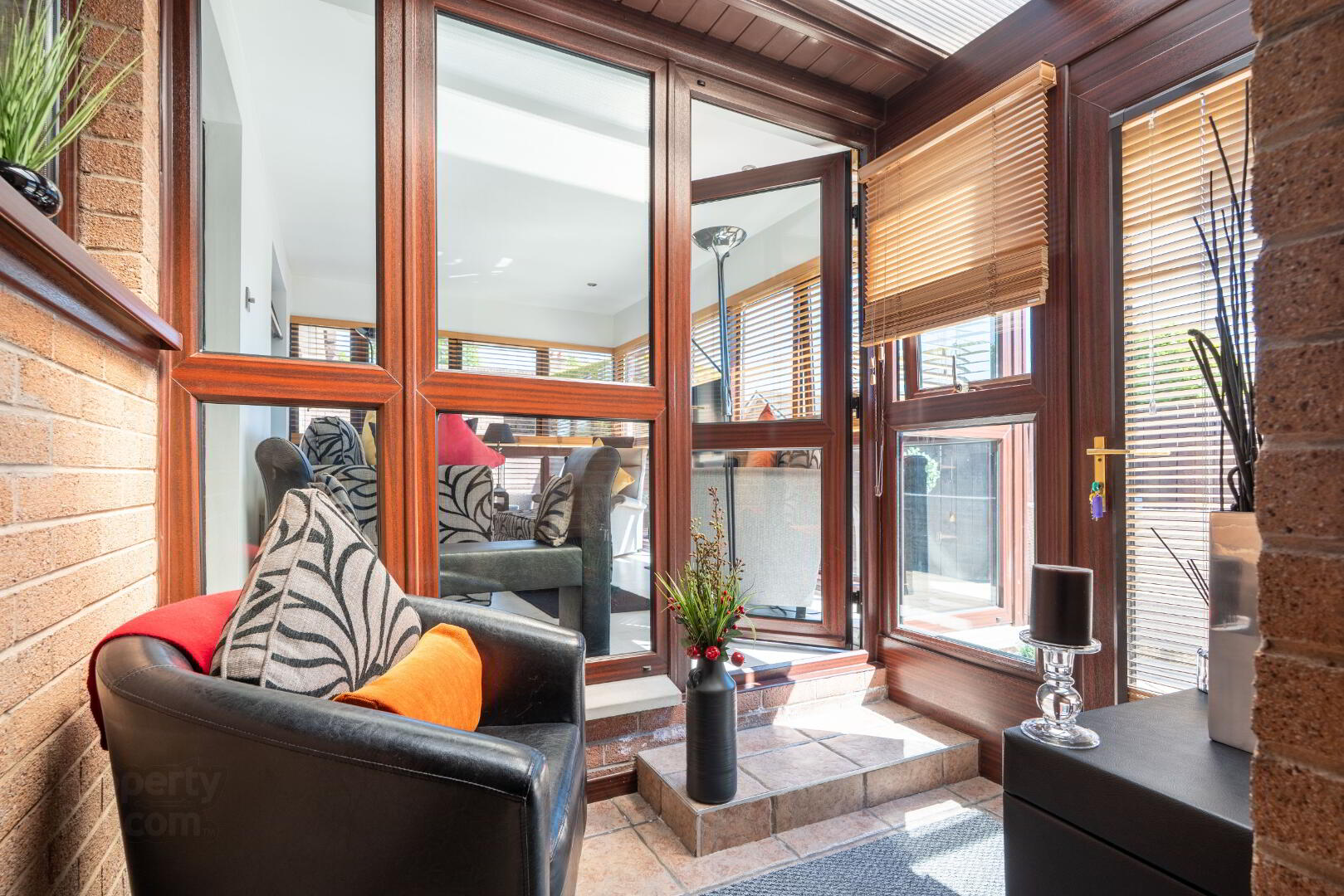 9 Leydene Court 18 of 33