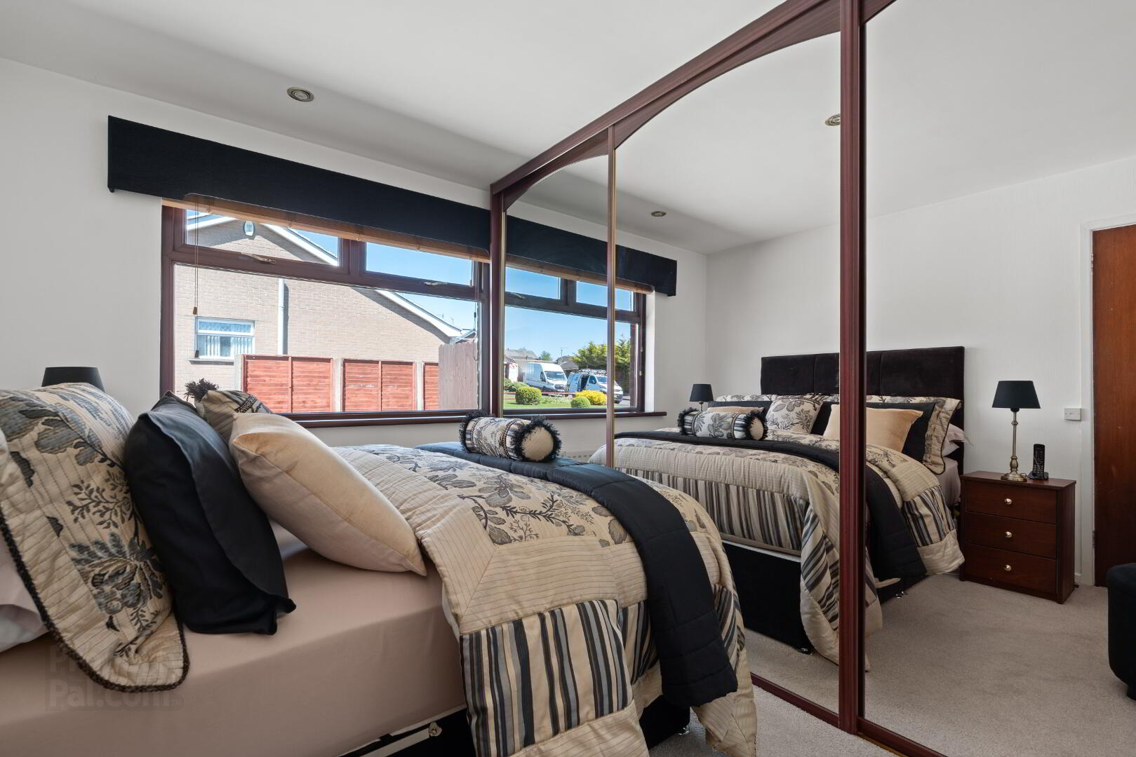 9 Leydene Court 21 of 33