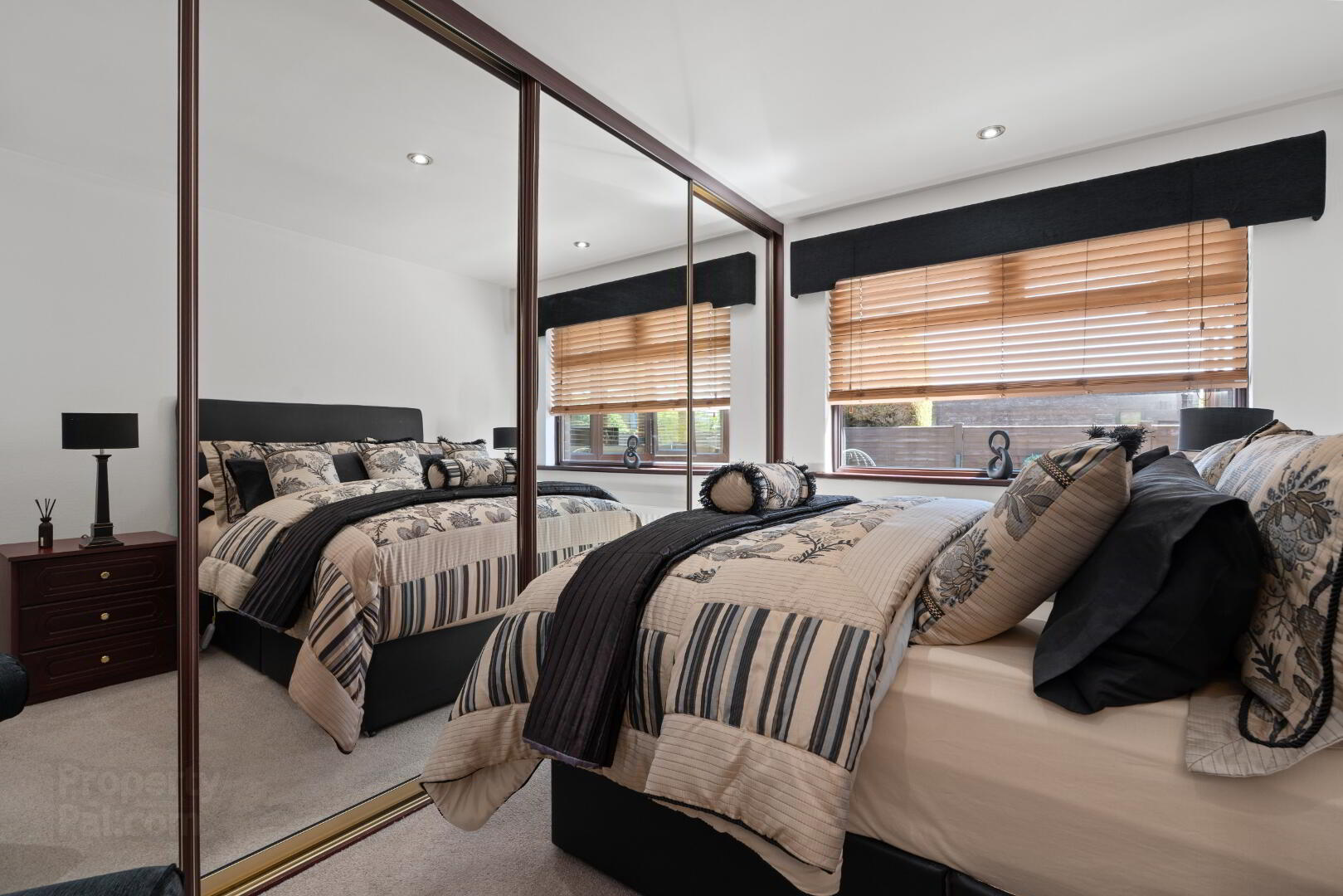 9 Leydene Court 22 of 33