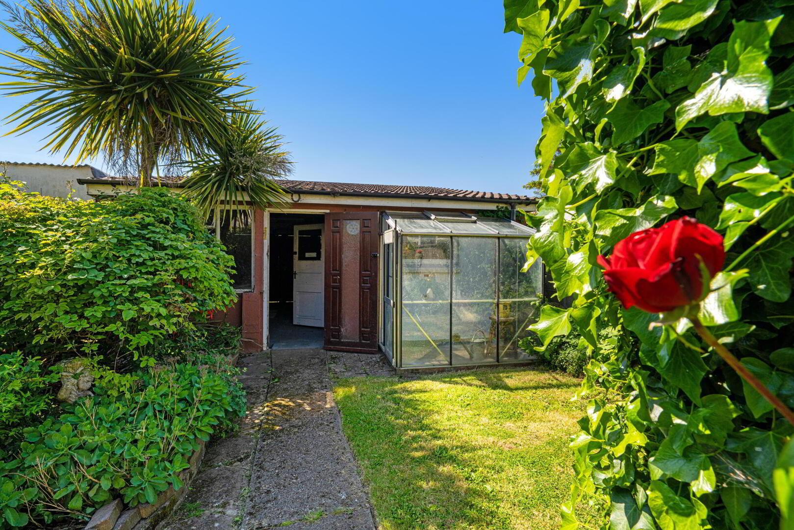 189 Palmerstown Avenue 26 of 33