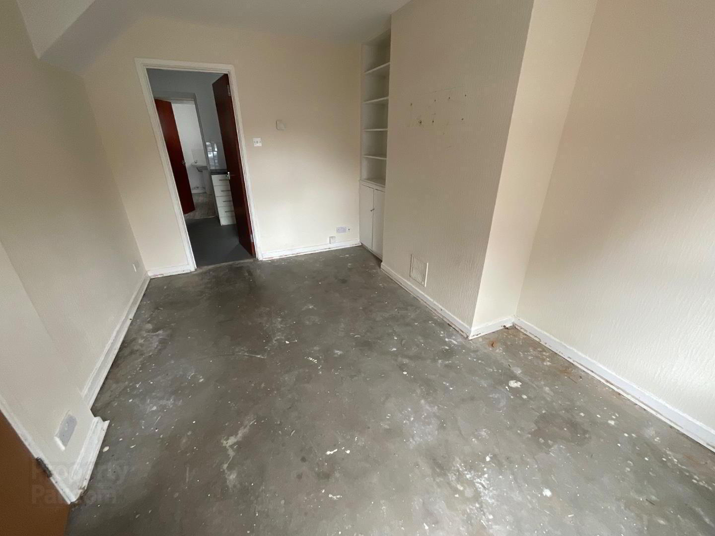 property description image