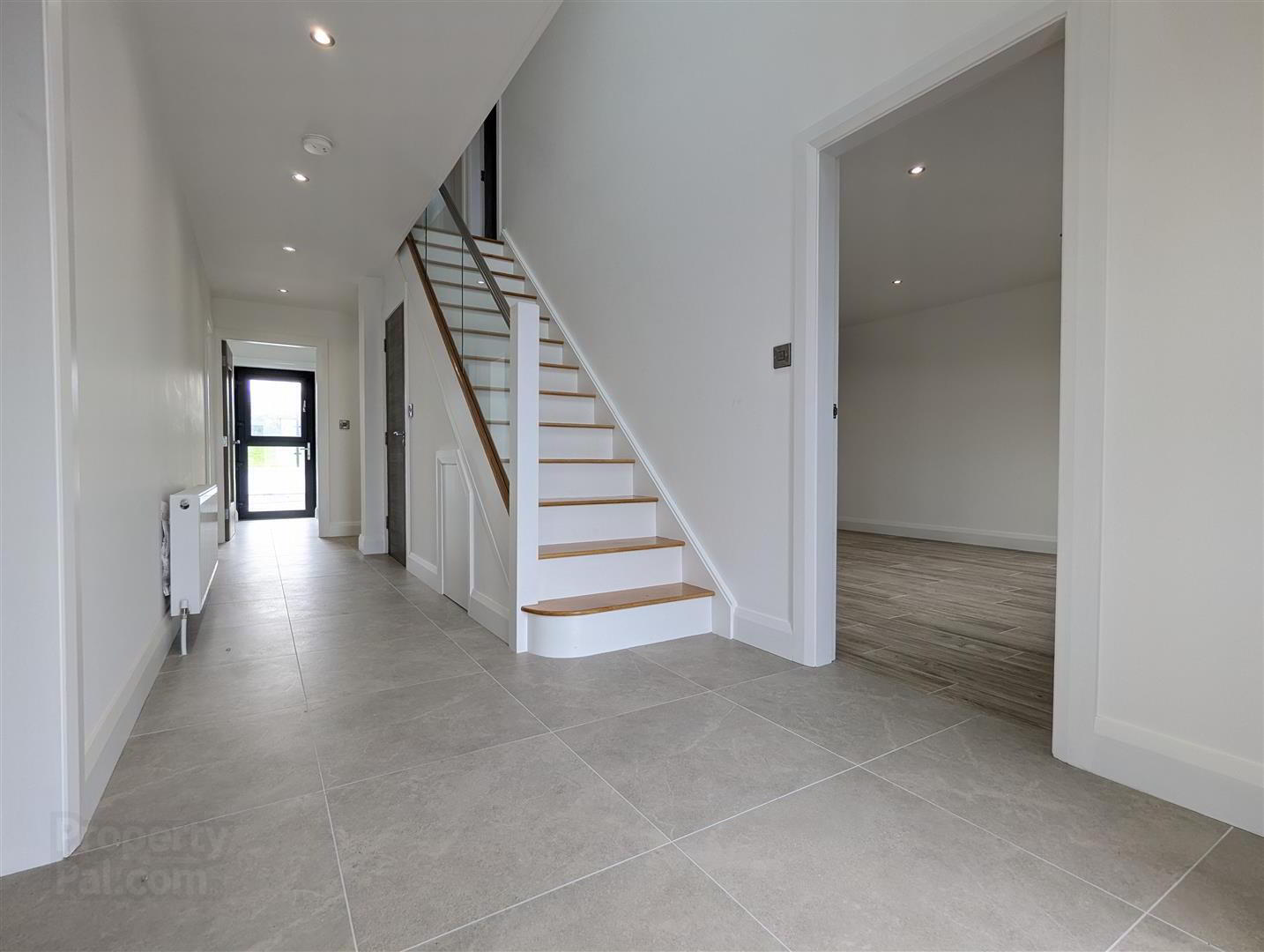 56 Tollymore Road 3 of 36