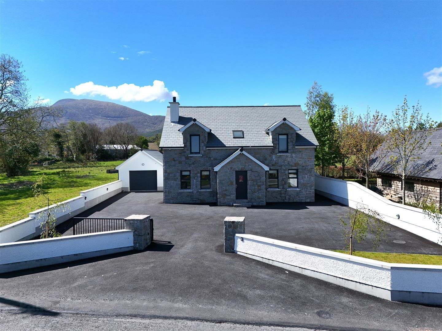 property description image