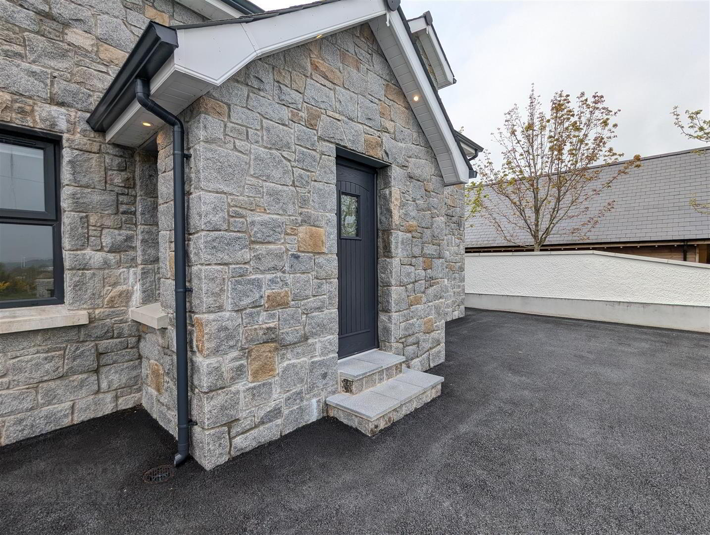 56 Tollymore Road 2 of 36
