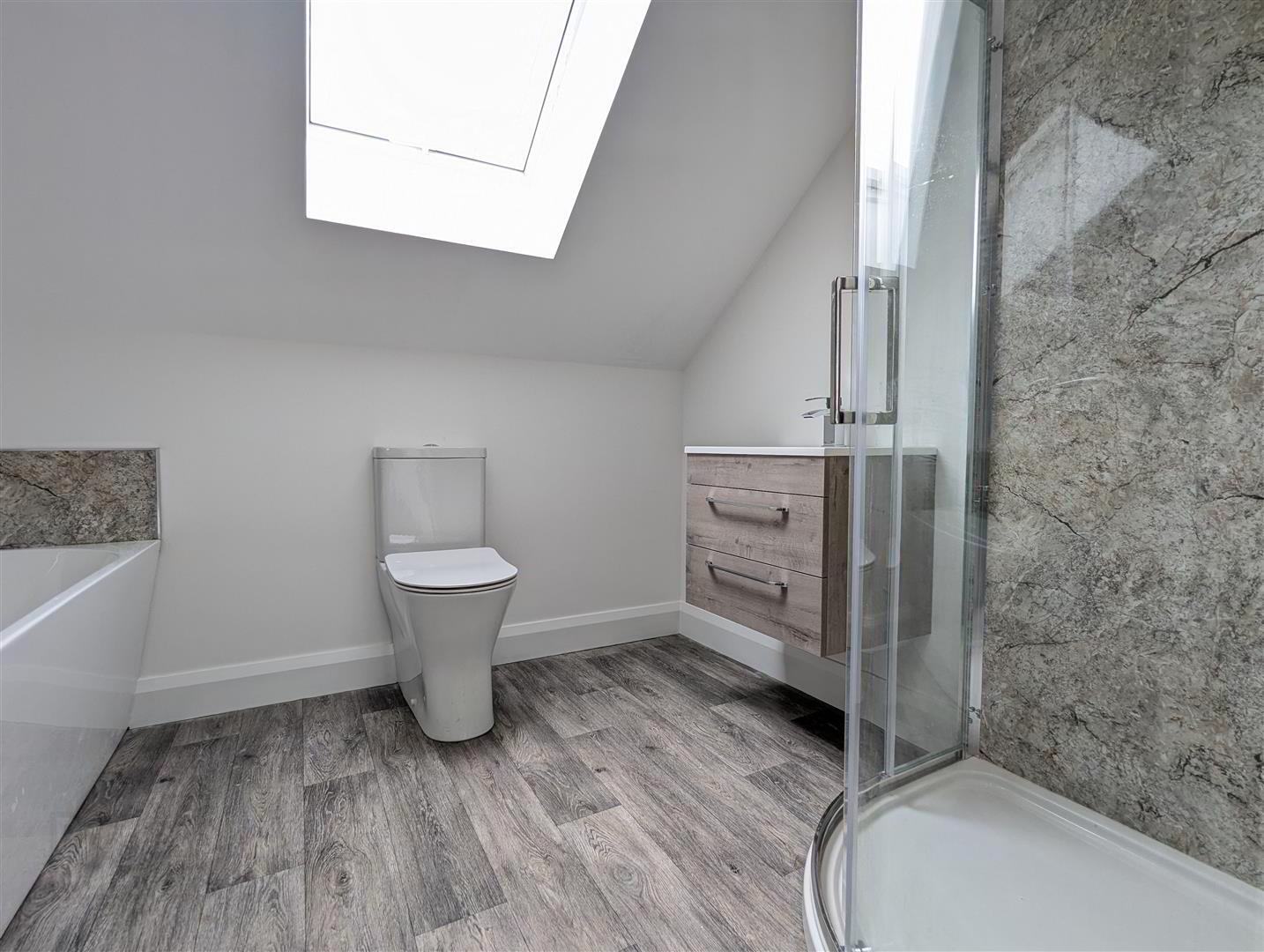 56 Tollymore Road 28 of 36