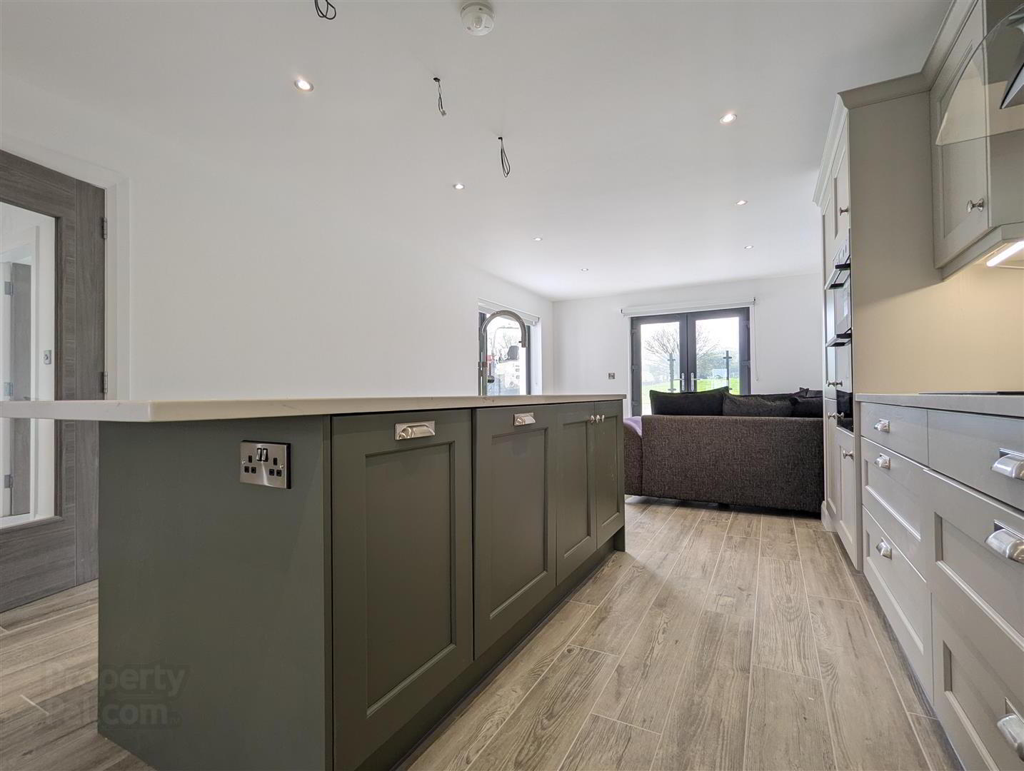 56 Tollymore Road 16 of 36